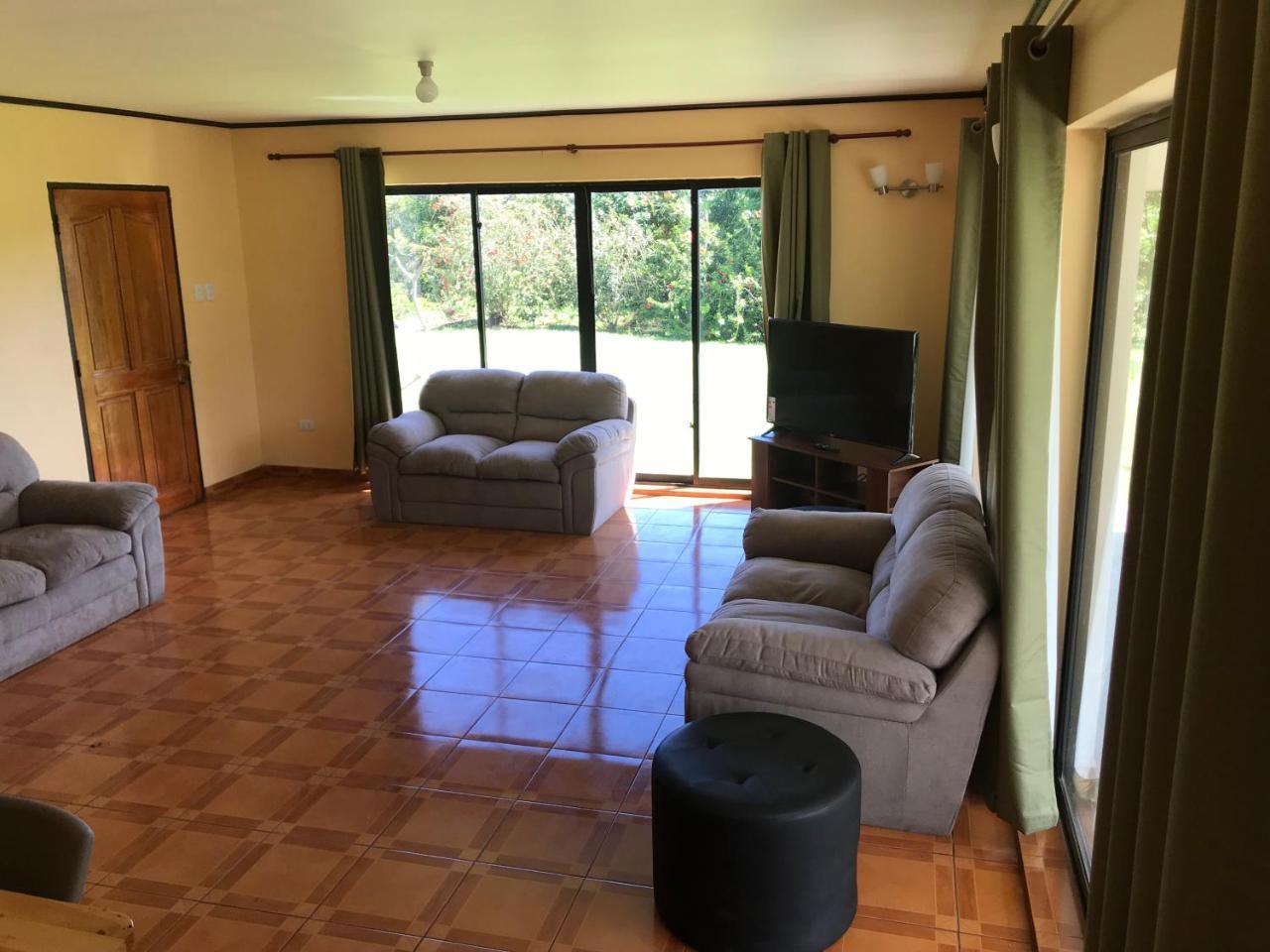 Cabanas Tautira Hanga Roa Bagian luar foto